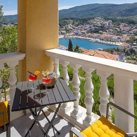 Vista Apartment