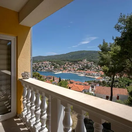 Vista * Jelsa (Hvar)