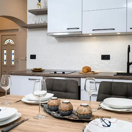 Vista Apartment
